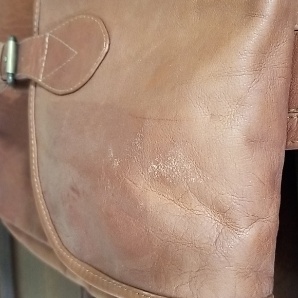 Leather backpack - Picture 5 of 5